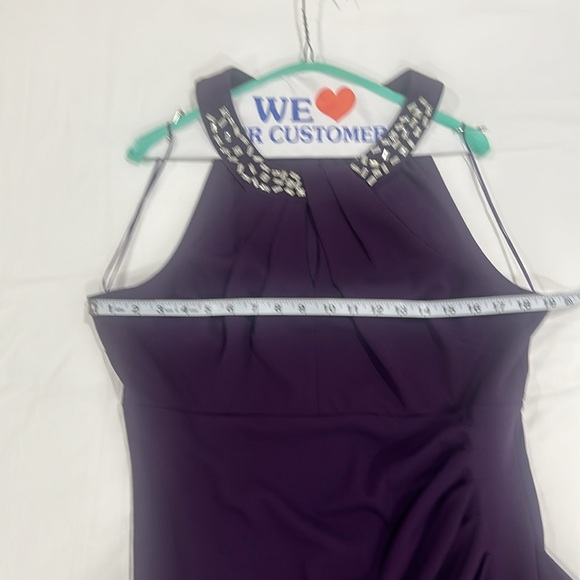 EUC |Lovely long dress!  Execellent holiday or formal dress. COMFORTABLE - Picture 3 of 11